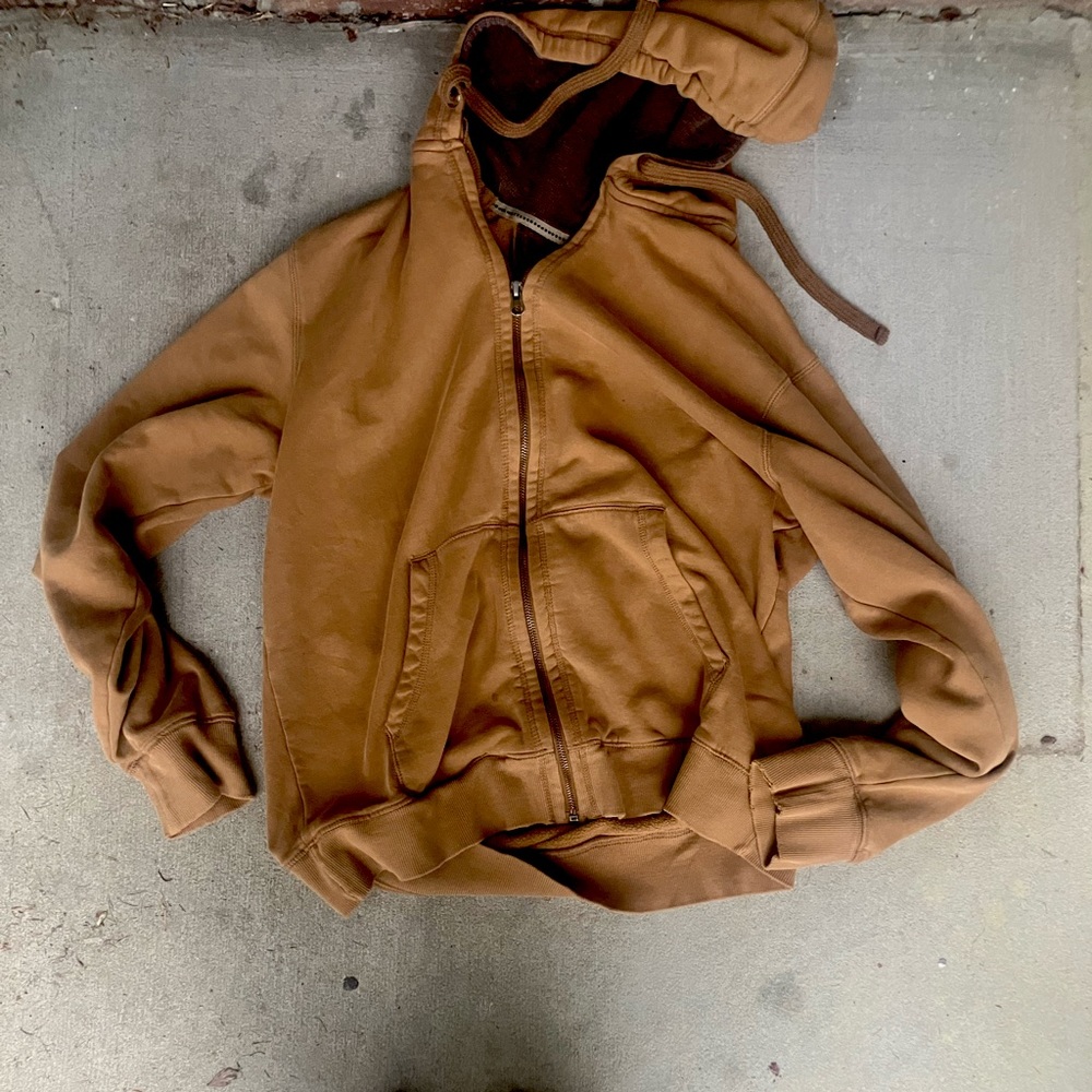 super cute comfy teddy brown zip up